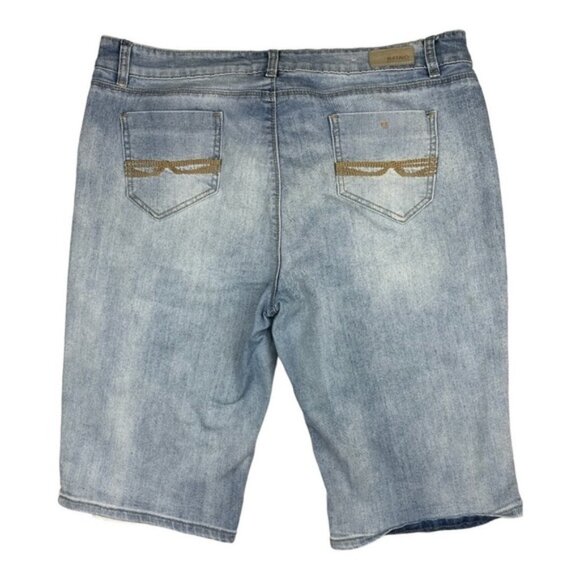 Buffalo Bermuda Jean Shorts Blue Size 16 - Picture 2 of 7